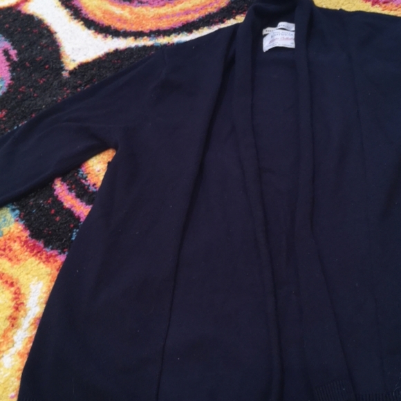 Sweater - Picture 2 of 3